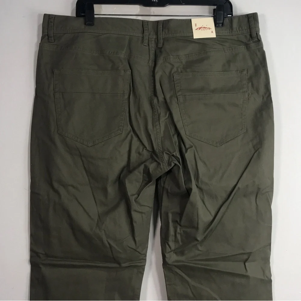 Red Ale by Alesbury Straight Fit Pant, Size 36 x 30 - Green Men's - Picture 6 of 9